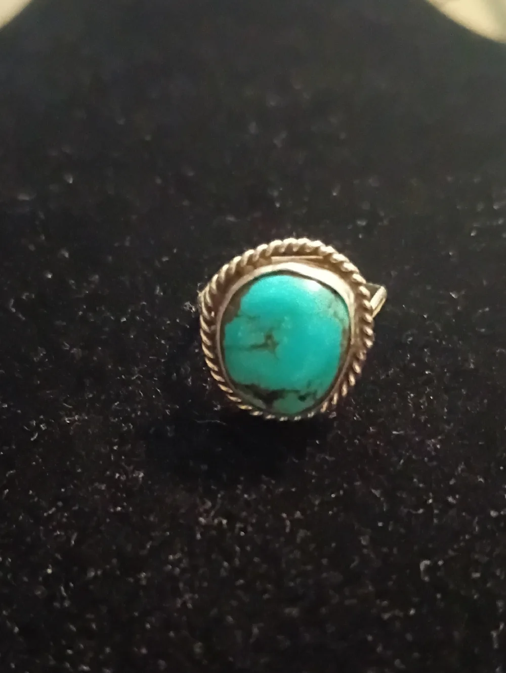 Authentic Small Native American-Navajo Turquoise And Sterling Silver Ring - Picture 3 of 9